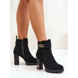 Step in style Bottes Modèle Narielis 3089 Noir - Entrez avec style le noir 3