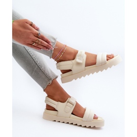 Step in style Sandales Modèle Big Star NN274751 Beige - Entrez avec style 2