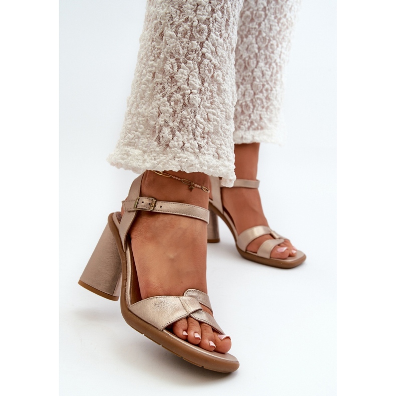 Step in style Sandales Modèle Maciejka 06029-25 Or - Entrez avec style jaune 1