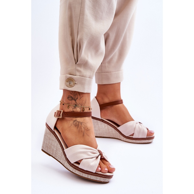 Step in style Sandales Modèle Daphné M338 Beige Clair - Entrez avec style 1