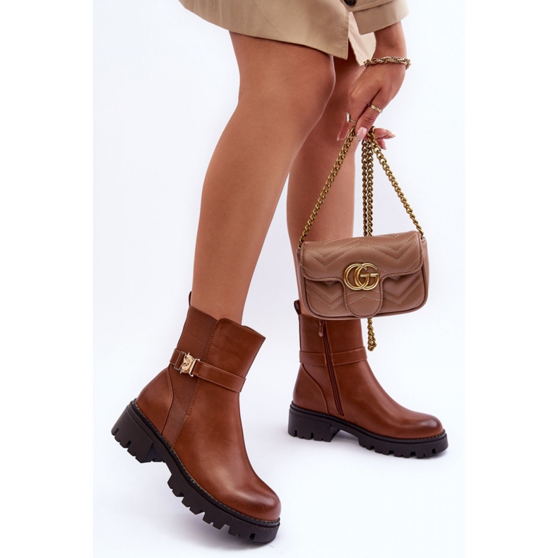 Step in style Bottines Chelsea Modèle Elspetia F35 Cuir Marron - Entrez avec style brun 1