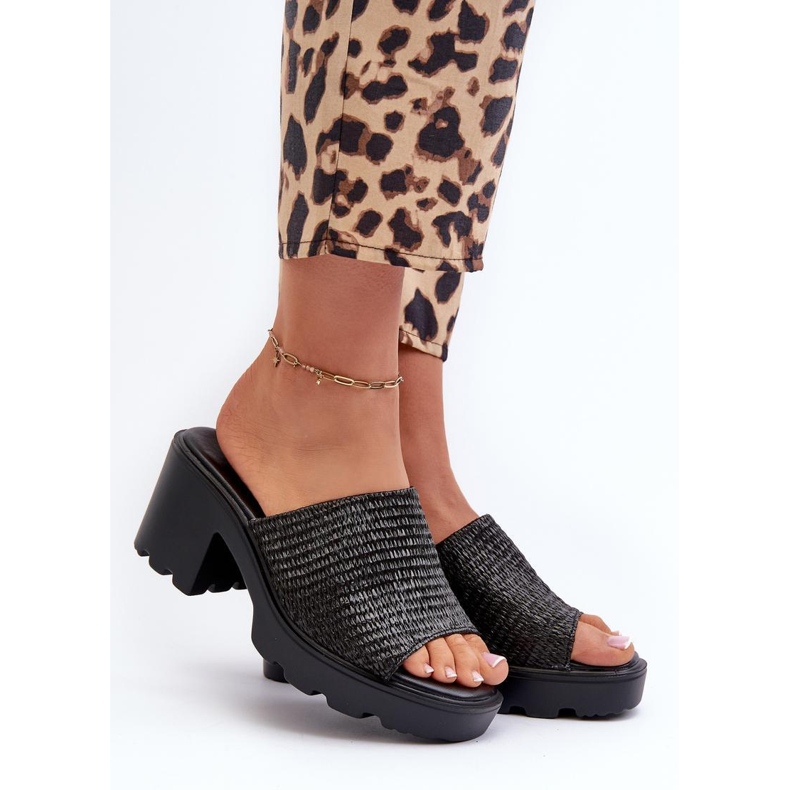 Step in style Sandale Tongs Modèle Titantha 24SD98-6989 Noir - Entrez avec style le noir 1