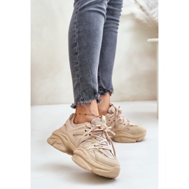 Baskets femme beiges à semelle massive 1