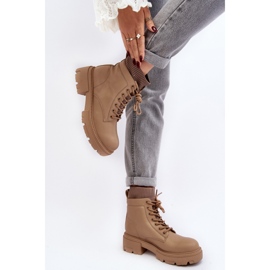 Bottines à enfiler beiges à liens 2