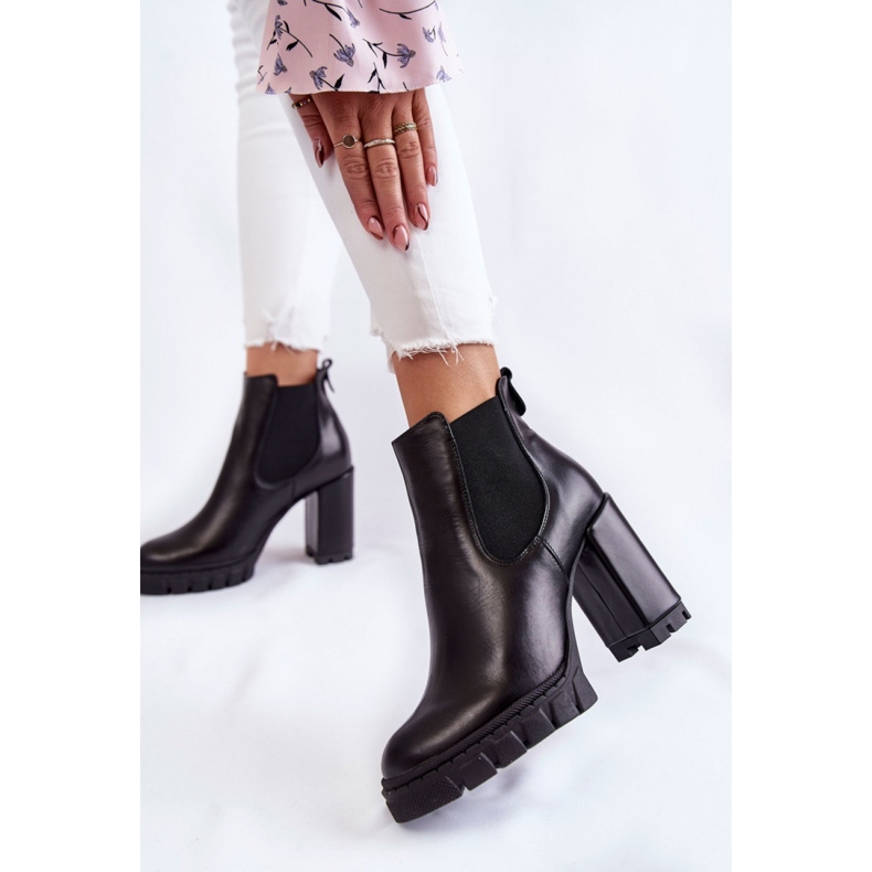 Step in style Bottes Modèle Eldey 2247-S Noir - Entrez avec style le noir 2