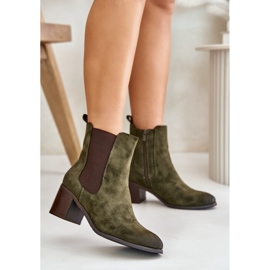 Bottines à talons hauts vert foncé 1
