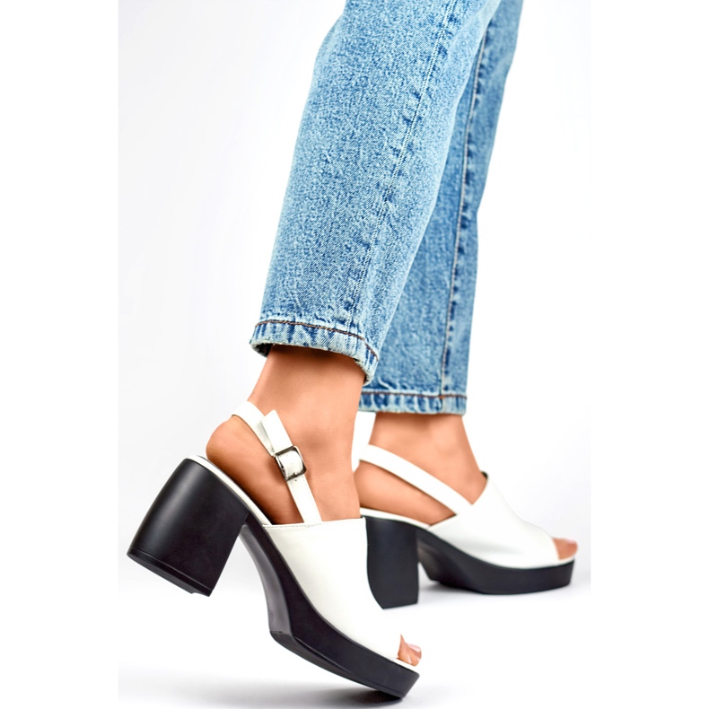 Sandales Modèle GD-FL1630W Blanc blanche 1