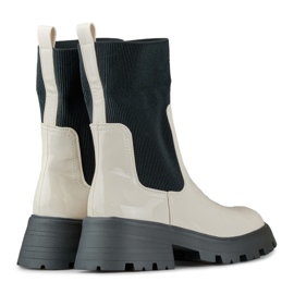 Ouvriers laqués DES925M-BE beige 2