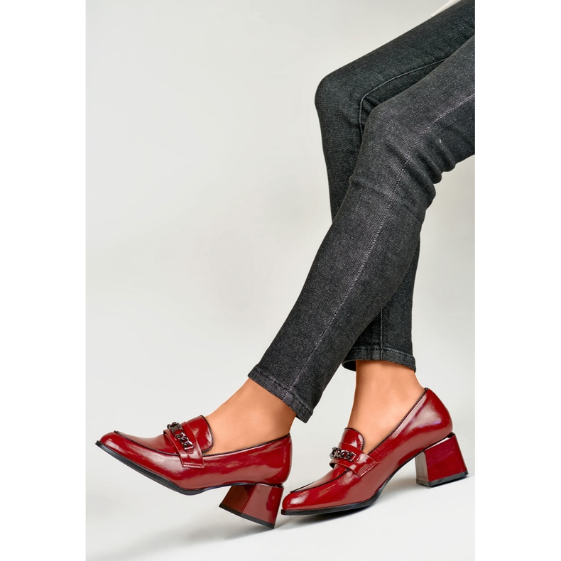 Chaussures laquées avec chaîne GD-FL470BUR, bordeaux rouge 1