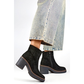 Bottes isolées pour femmes 9613B noir 1