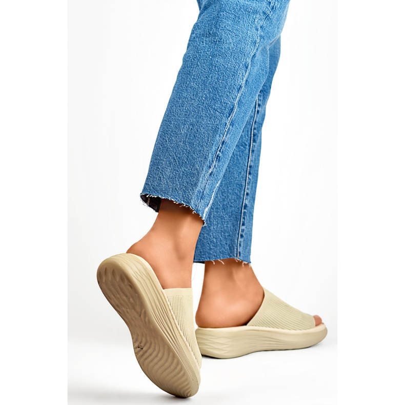 Sandale Tongs Modèle G3188-7BE Beige - PRIMO 2 Sandale Tongs Modèle G3188-7BE Beige - PRIMO 2