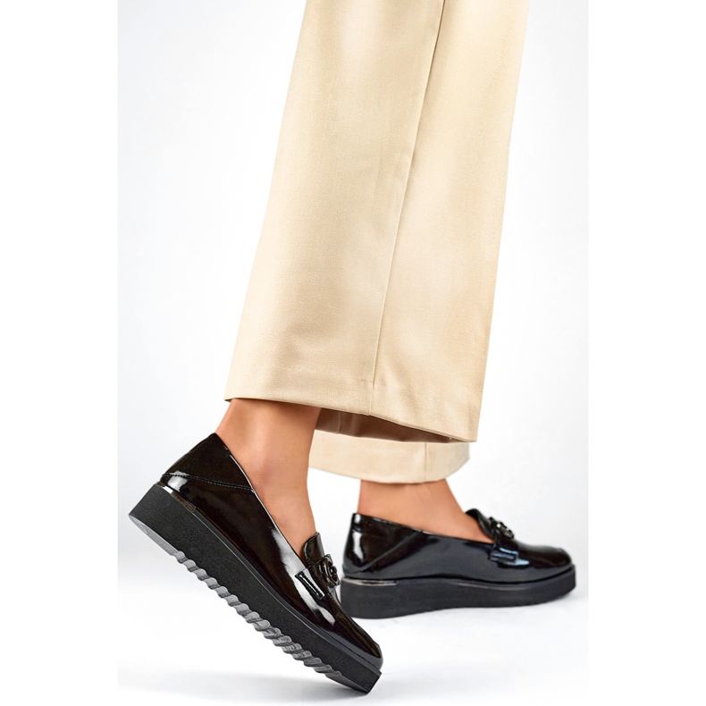 Chaussures vernies pour femmes 24-58284B le noir 1