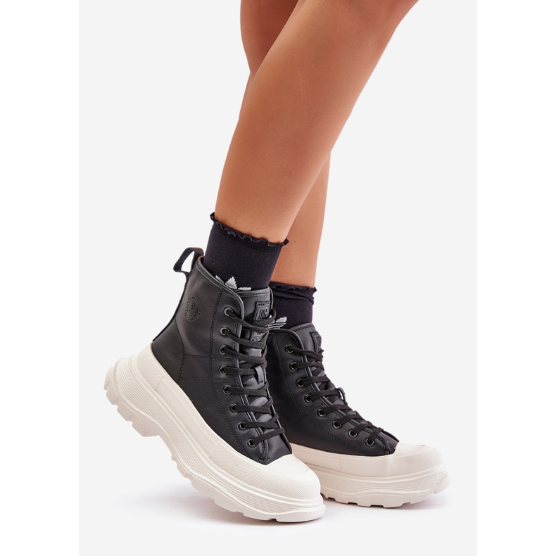 Baskets isolées en cuir sur plateforme massive Big Star OO274A599 Noir 1