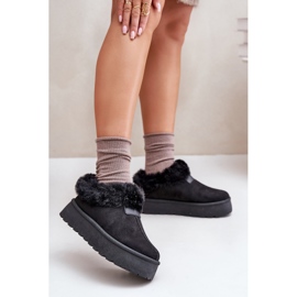 Bottines de neige basses avec fourrure sur la plateforme, Eco Suède, Noir Neathoria le noir 2 Bottines de neige basses avec fourrure sur la plateforme, Eco Suède, Noir Neathoria le noir 2