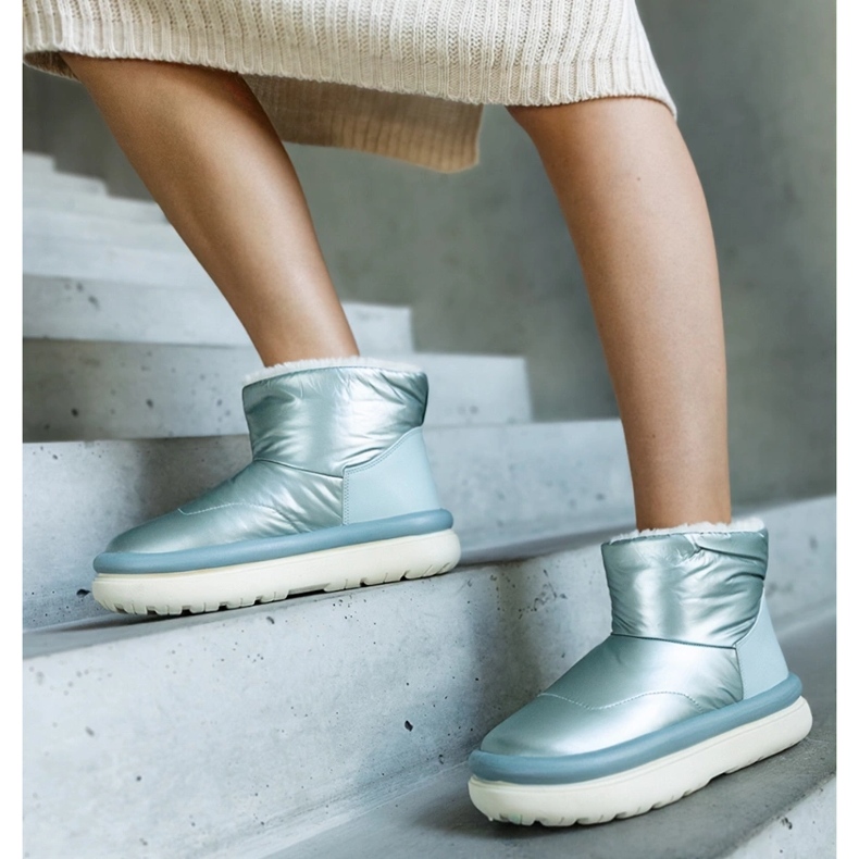 Bottes de neige chaudes vert clair sur la plateforme Cores 1