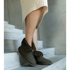 Bottes de neige isolées vertes avec revers Caellita noir 2