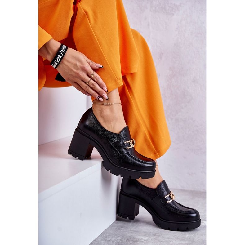 Chaussures à talons hauts en cuir noir Lemar avec décoration dorée le noir 4