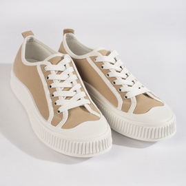 Baskets femme beige foncé sur la plateforme 1