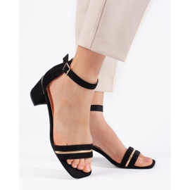 Sandales à talons hauts en daim noir 1