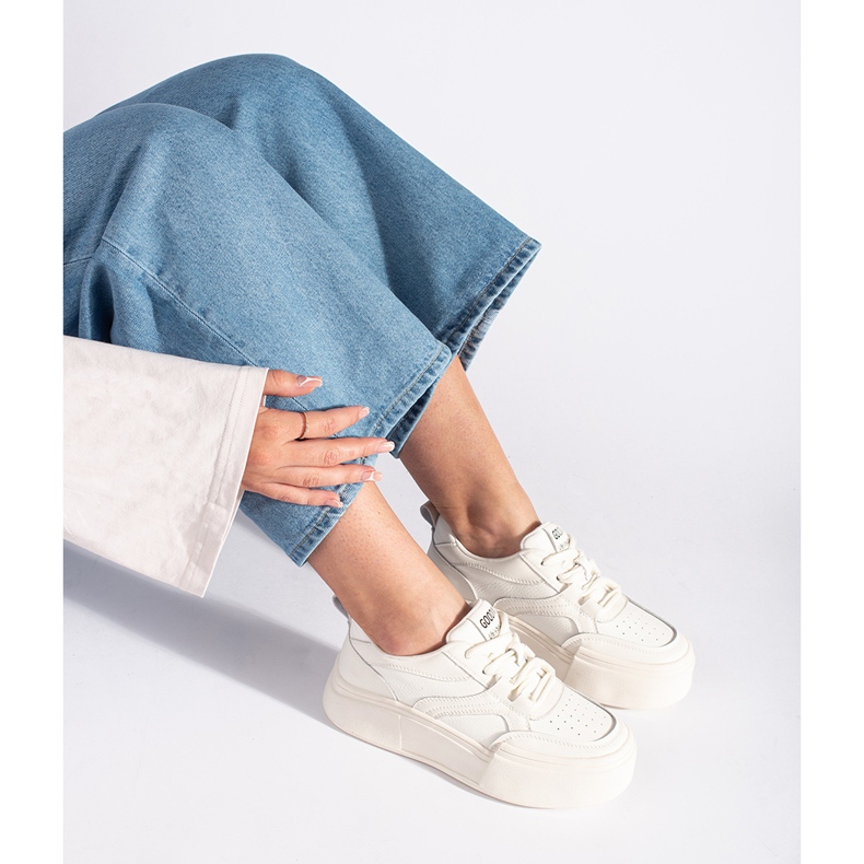 Chaussures de sport blanches pour femmes à semelle haute 2