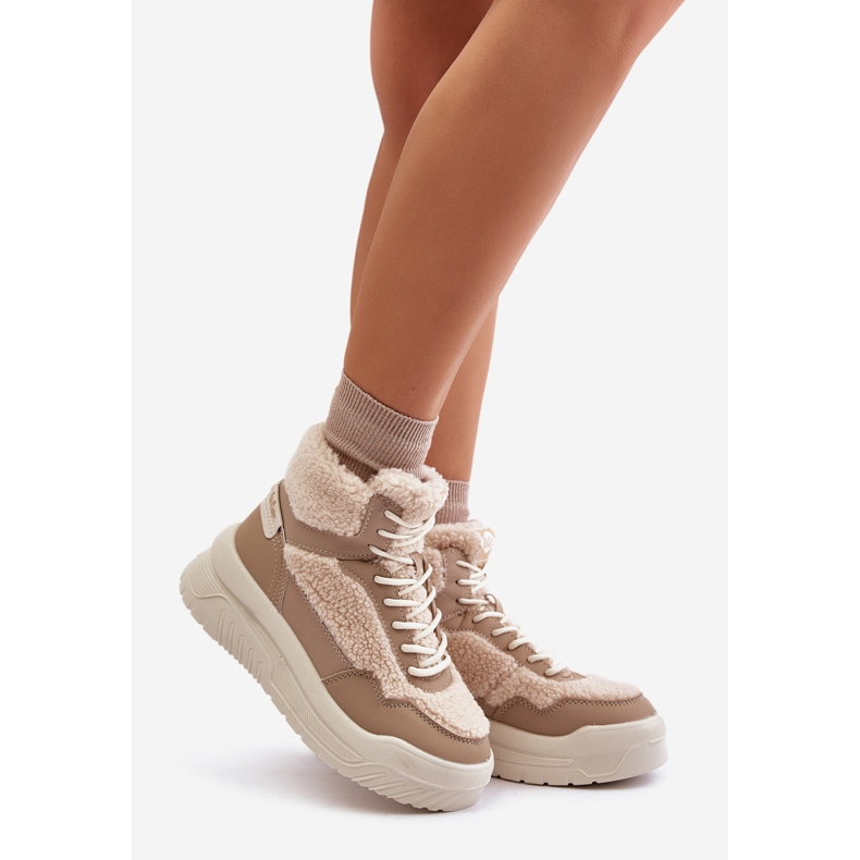 Baskets à plateforme pour femmes avec fourrure en peau de mouton Lee Cooper LCJ-24-47-3146 Beige 1
