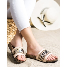 Mode pantoufles Vinceza beige 2