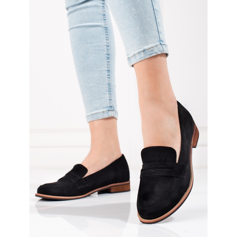 Mocassins femme noirs élégants 2