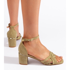 Sandales femme en daim vert 1