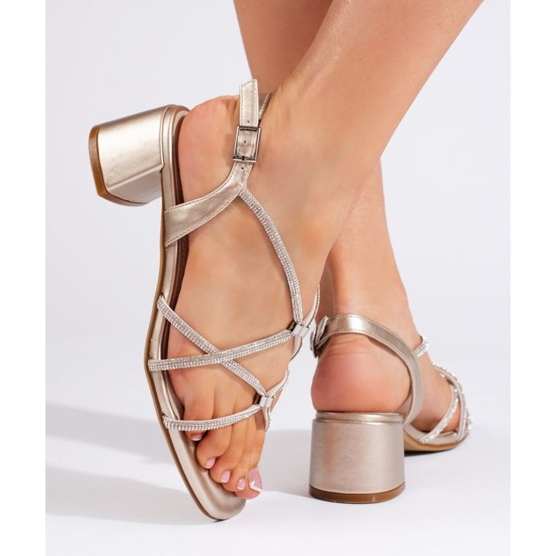 Sandales dorées pour femmes à brides décoratives de Sergio Leone d'or 2