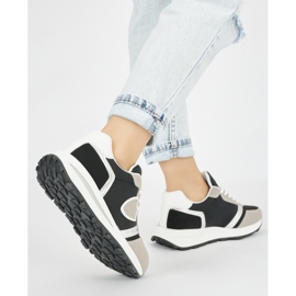 Chaussures de sport femme noires et beiges 1