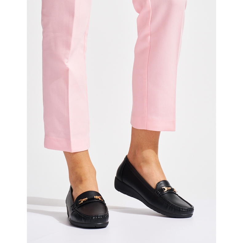 Mocassins femme noirs avec décoration 1