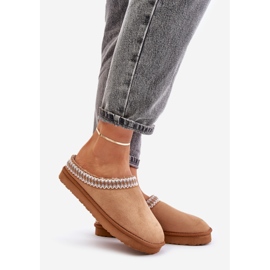 Chaussures de maison confortables pour femmes, pantoufles avec broderie Inblu FX000021 Camel beige 1 Chaussures de maison confortables pour femmes, pantoufles avec broderie Inblu FX000021 Camel beige 1