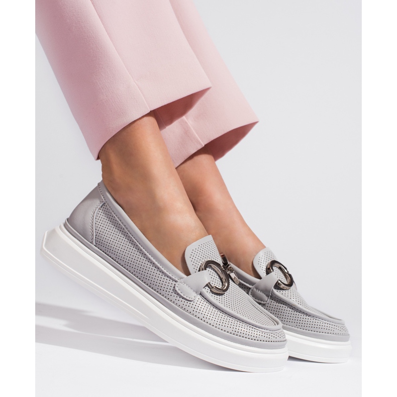 Goodin Mocassins femme ajourés gris 1 Goodin Mocassins femme ajourés gris 1