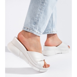 Sandales compensées femme blanches 3