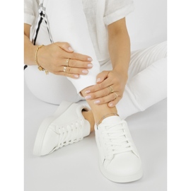 Chaussures de sport classiques blanches 1