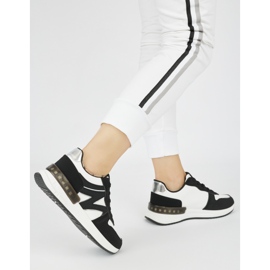 Baskets noires confortables pour femmes blanc 1