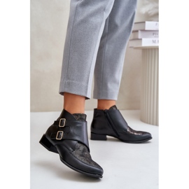 Bottines Talon Bas En Cuir Avec Boucles Maciejka 06696-01 Noir le noir 2