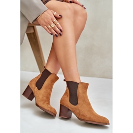 Chelsea bottines sur l'éco daim post Camel brun 7