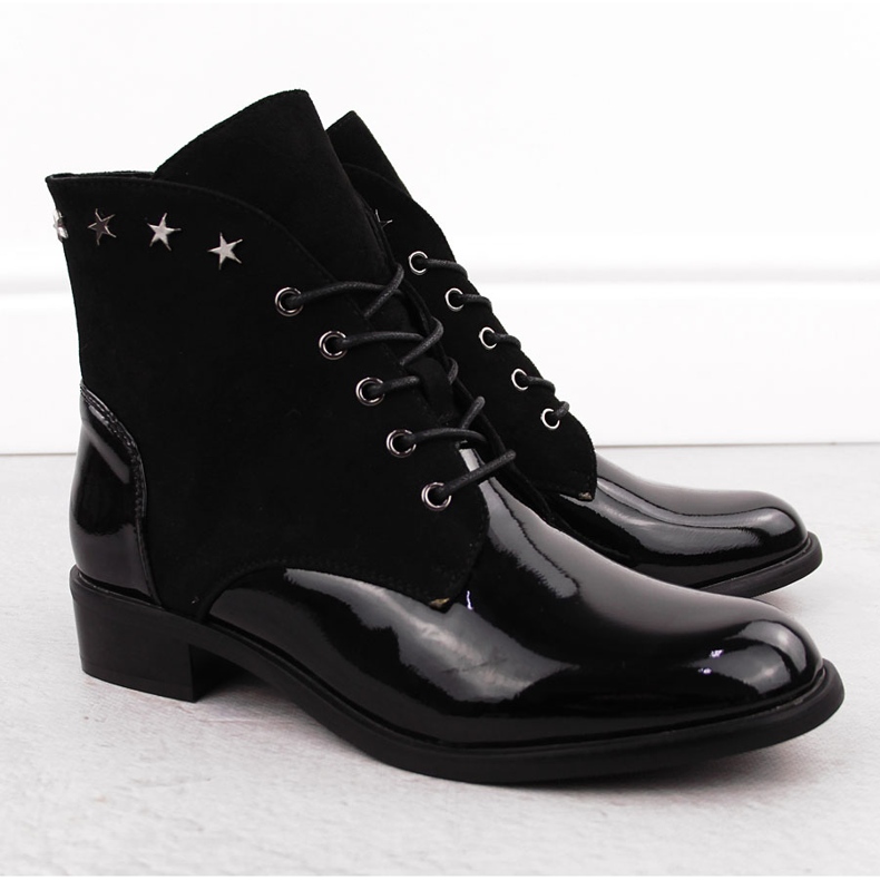 Bottines femme en cuir verni avec rivets, noir Sabatina DM24-25P le noir 2