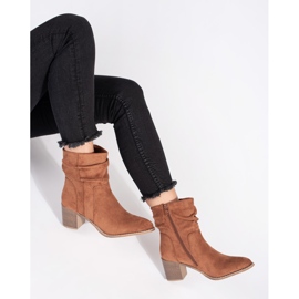 Bottines en daim marron avec tige à volants brun 4