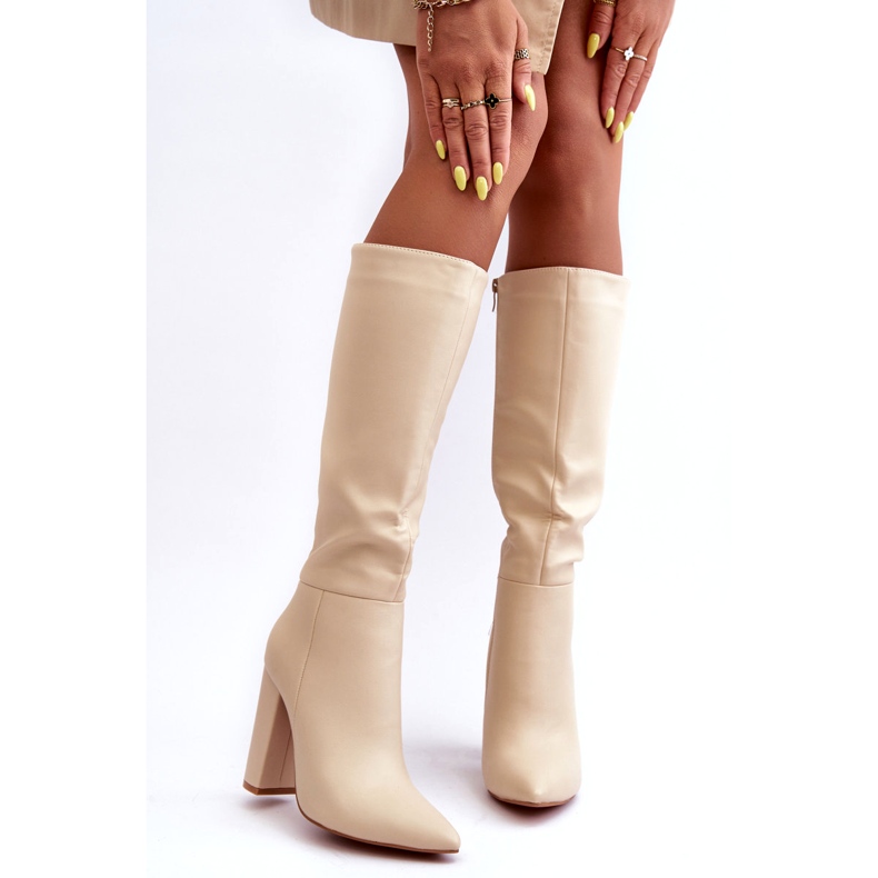 Bottes en cuir beige des femmes 5