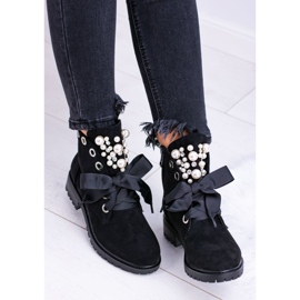 Bottes isolées en daim avec perles et ruban, Black Perla le noir 2