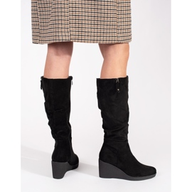 Bottines compensées femme en daim noir le noir 4