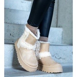 Bottes de neige à plateforme en éco-daim beige décorées de fourrure de Peters 2