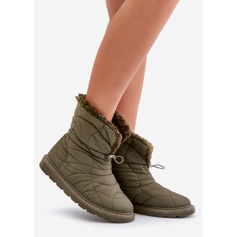 Bottes de neige pour femmes avec cordon de serrage isolées avec fourrure en peau de mouton vert foncé Vamidra 1