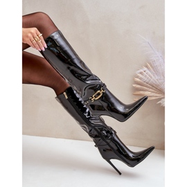Bottines à talons aiguilles vernies Tistaria noires avec décoration dorée 2