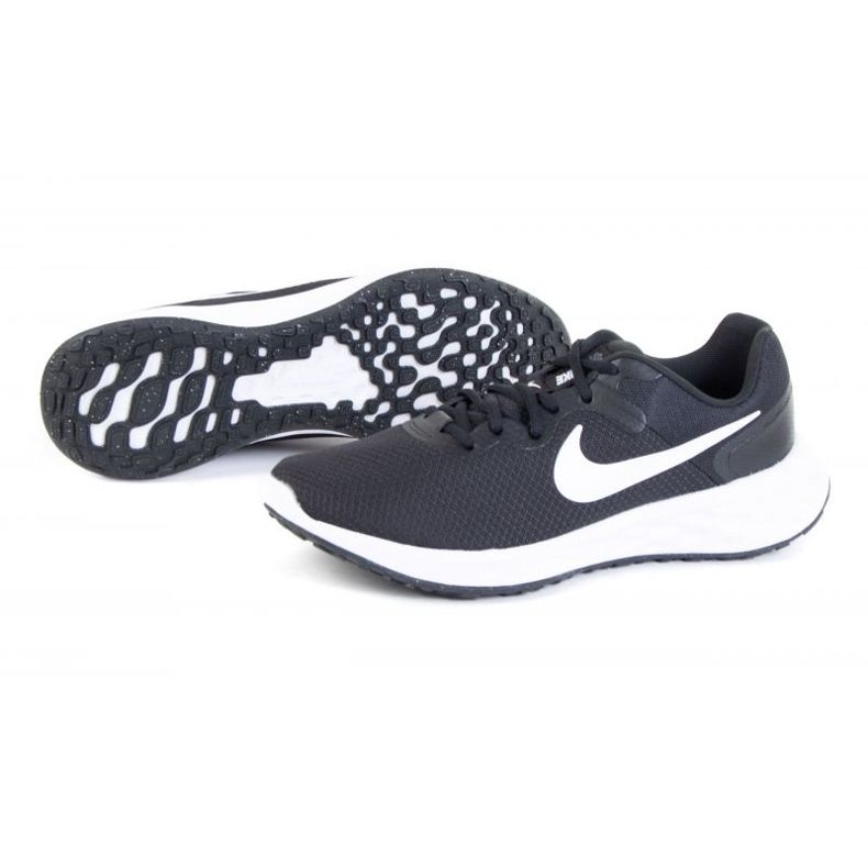 Chaussures Nike Revolution 6 Nn DC3728-003 le noir 1