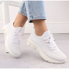 Chaussures de sport Potocki WOL242B, blanches 1