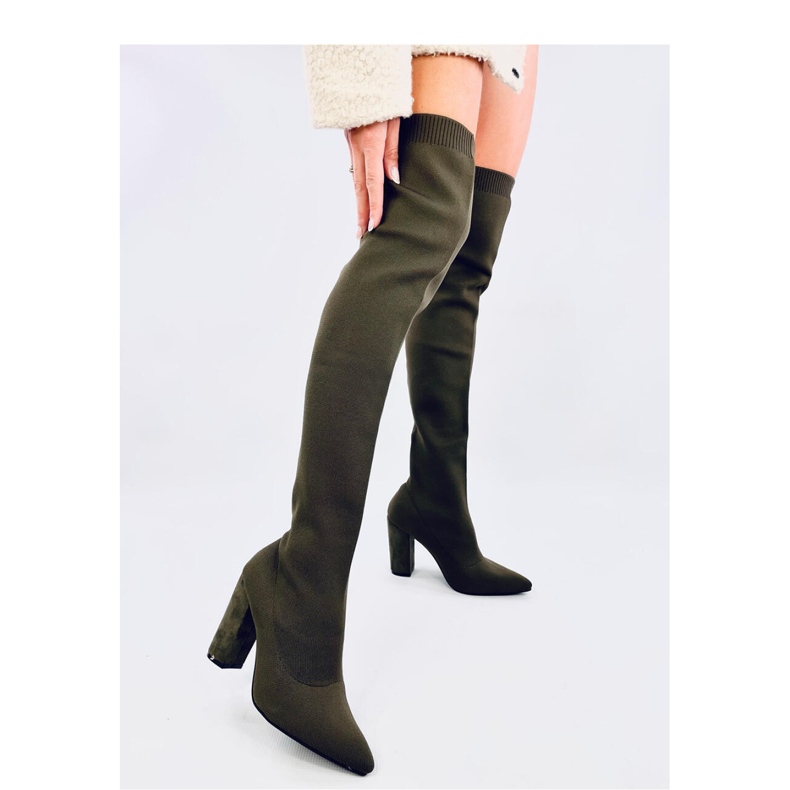 Mousquetaires élastiques à talons verts 1