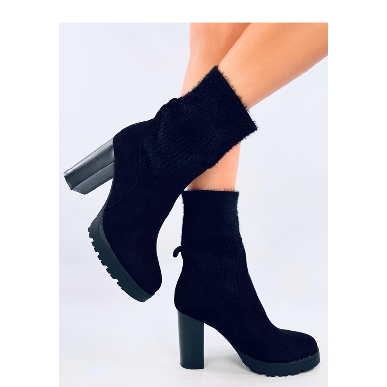 Bottines à talons hauts avec revers élastique noir 1
